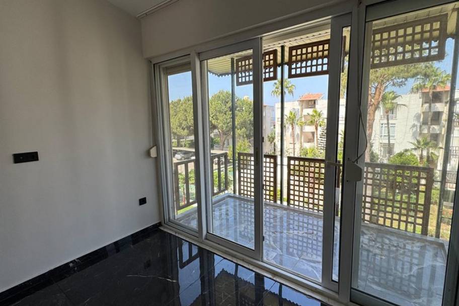 Property Detail