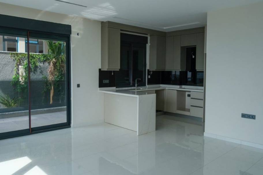 Property Detail