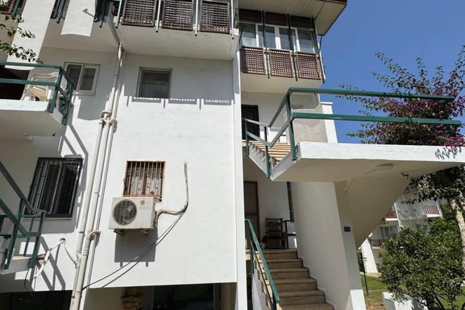 Property Detail